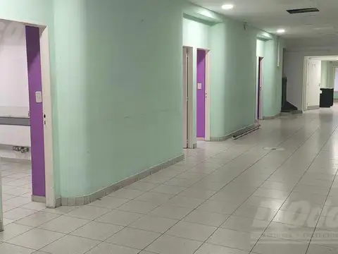 Av. Juan Bautista Alberdi al 400