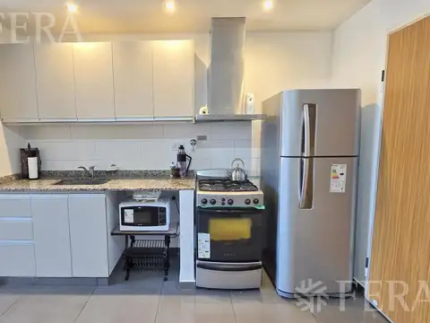 Venta departamento monoambiente con balcón en Wilde