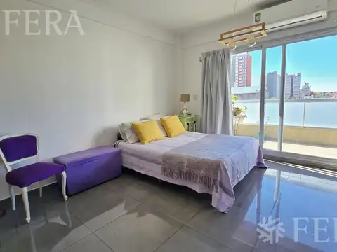 Venta departamento monoambiente con balcón en Wilde