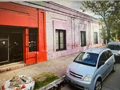 Hipolito Irigoyen 700