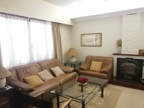 Casa en Venta en Quilmes, USD 160.000
