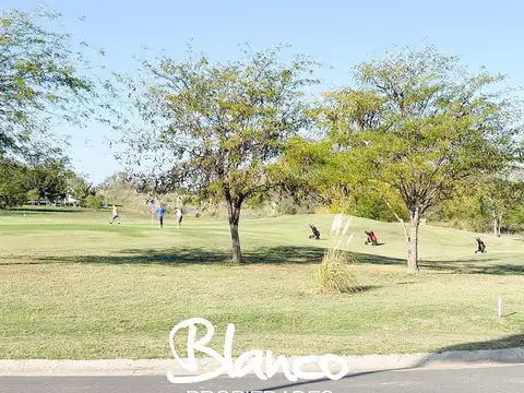 Terreno en Venta en San Sebastian, USD 38.000