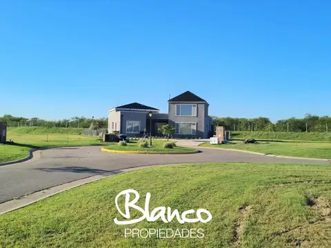 Terreno en Venta en San Sebastian, USD 38.000