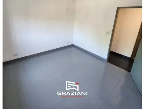 Casa 2 ambientes con 1 baño