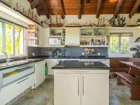 Casa en Venta en Punta Ballena, USD 1.200.000