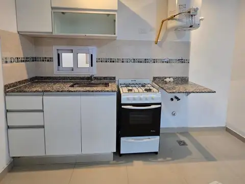 2 AMBIENTES - ALQUILER - SAN MARTIN CENTRO