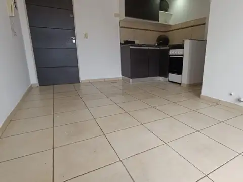 Departamento en Alquiler en Nuestra Señora De Lourdes, $ 560.000
