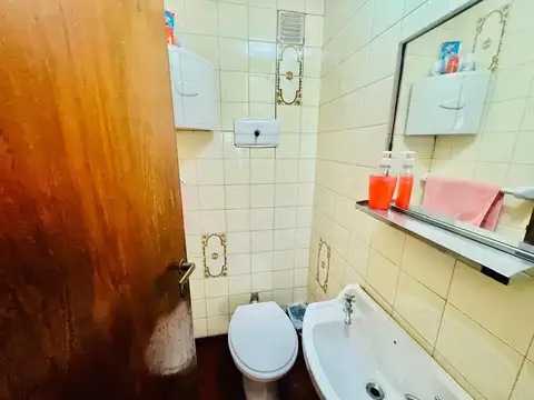 Casa 3 ambientes con 2 baños
