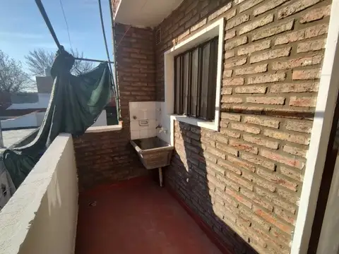 Dpto 2 dormi en alquiler en Bº La Florida