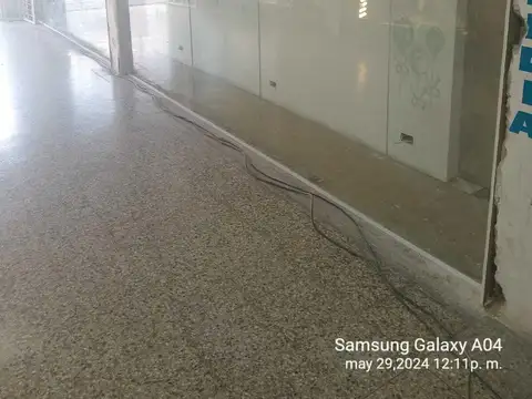 Local en Venta 30 años