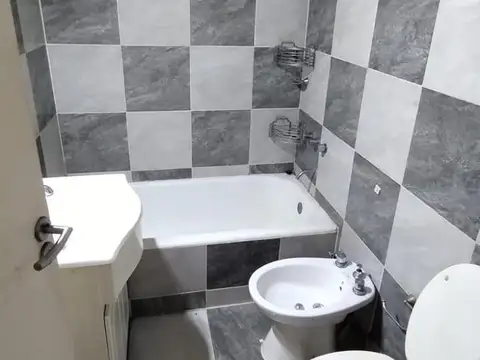 Departamento en Venta al Noreste