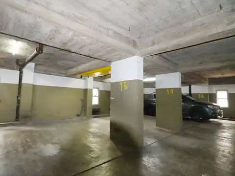 Cochera en Venta Cubierta