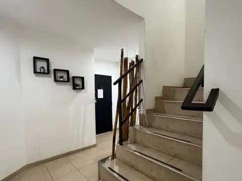 Batallan 3500, Piso 1