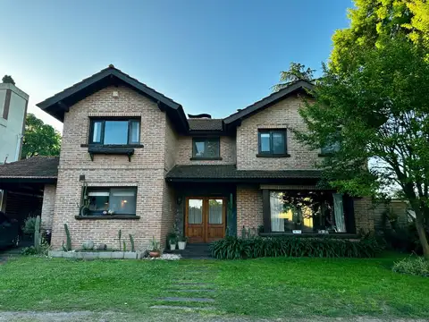 Casa en venta Barrio Las Palmas