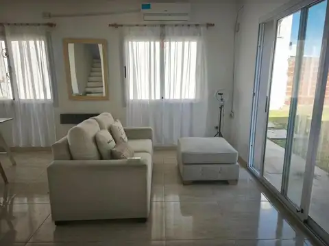 Casa en Alquiler al Sur