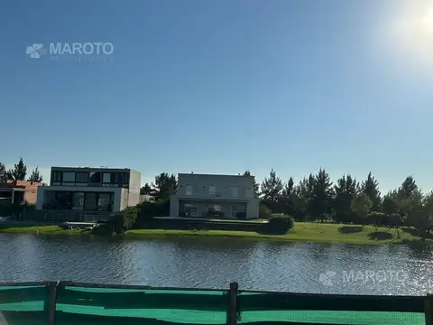 Casa en Venta al Este