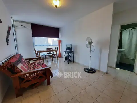 LIBERTI Y AV. ALTE. BROWN - T/AL FTE IMPEC BALCON