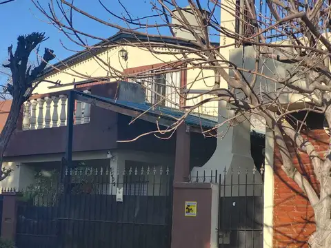 Casa en Venta en Garin-Centro, USD 115.000