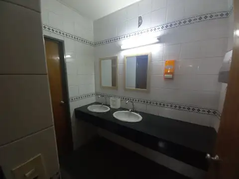 Oficina en Venta en Moron Sur, USD 98.000