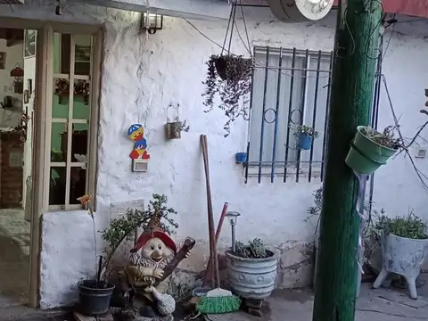 Casa en Venta en Burzaco, USD 65.000