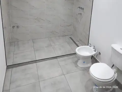 Casa 3 ambientes con 2 baños