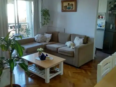 Venta Departamento Almagro Tres Ambientes Frente Balcon
