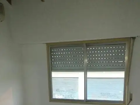 Departamento en Alquiler en Pablo Podesta, $ 390.000