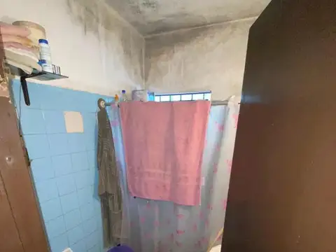 VENTA DE CASA EN BELLA VISTA CON AMPLIO TERRENO