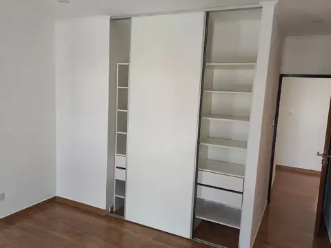 OPORTUNIDAD VENTA DUPLEX 4 AMBIENTES ITUZAINGO NORTE