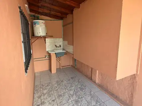 Depto Tipo Casa en Alquiler en Tigre Centro, $ 550.000
