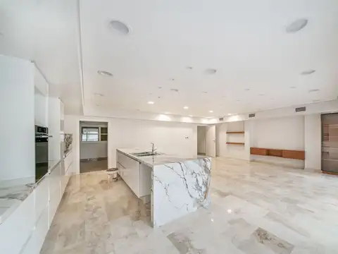 Casa 6 ambientes con 6 baños
