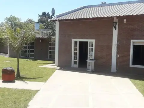 Quinta en Venta de 2 dormitorios