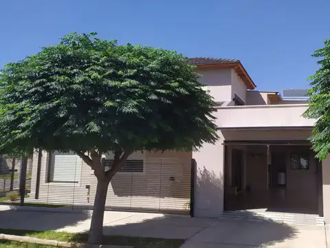 Casa en Venta en La Consulta, USD 235.000