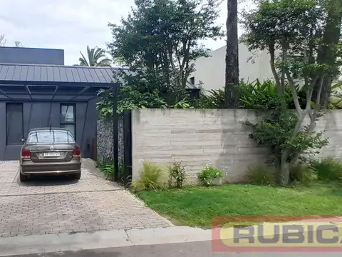 Casa en Alquiler Temporal de 4 dormitorios