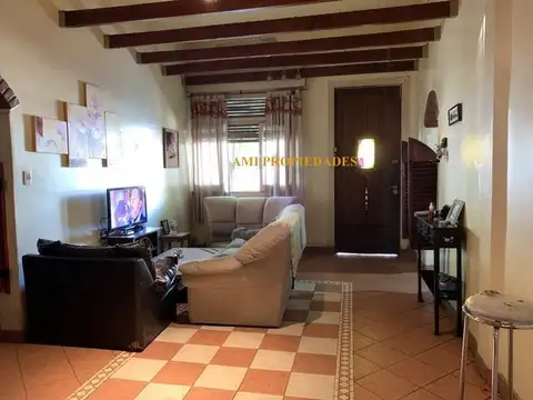Depto Tipo Casa en Venta de 3 ambientes