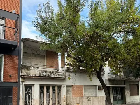 Laprida al 2300