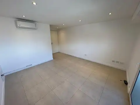 Oficina en Alquiler en Peralta Ramos Oeste, Mar del Plata