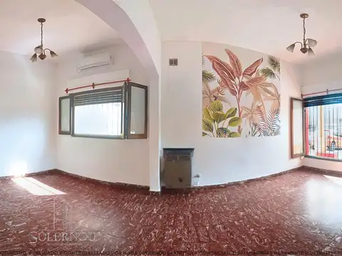 Depto Tipo Casa en Venta en Lomas de Zamora, USD 98.000