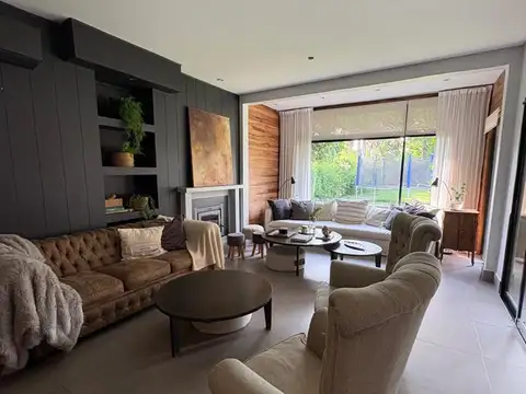 Casa en Alquiler de 4 dormitorios