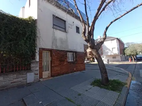 José León Suárez 600, Piso 1°
