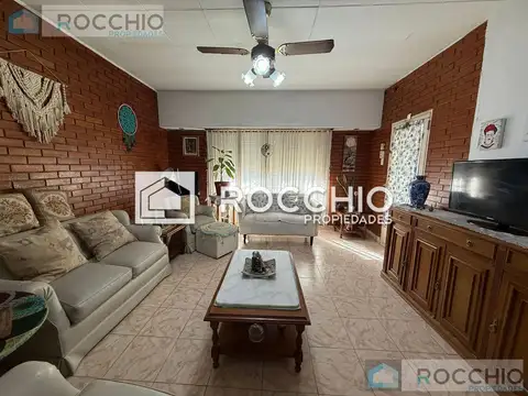 Casa en Venta en Martín Coronado, USD 90.000