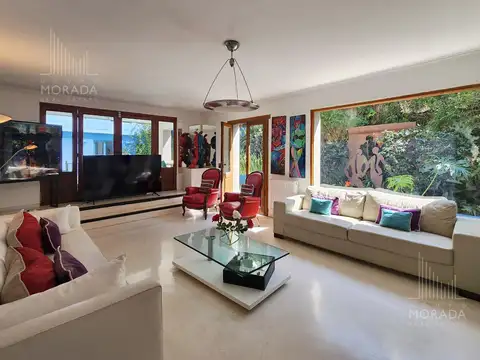 Venta casa 8 ambientes nuñez