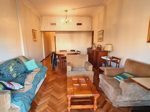 Buenos Aires  972 974