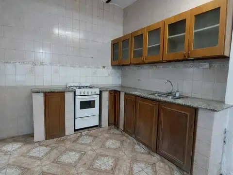 Casa en Alquiler en Arroyito, $ 680.000