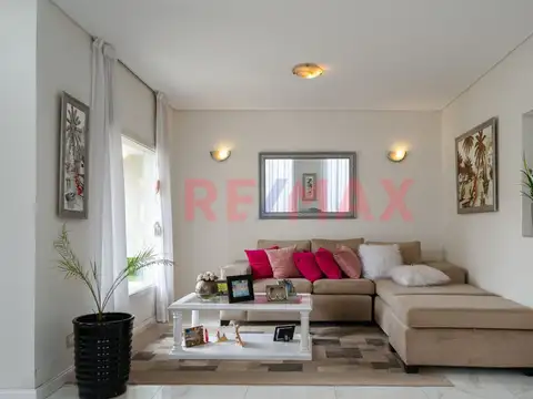 Casa en Venta en Terralagos, USD 649.900