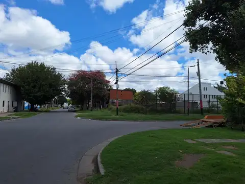 Terreno en Venta 20  mts Frente
