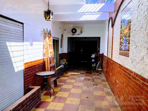Casa en Venta en Castelar Sur, USD 98.000