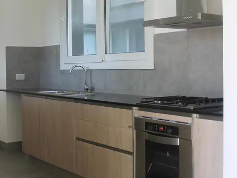 Departamento 4 ambientes con 3 baños