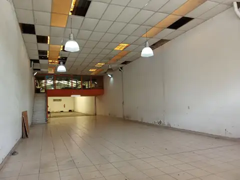 TERRENO EN VENTA PARQUE CHACABUCO  LOCAL COMERCIAL  GALPON  DEPOSITO