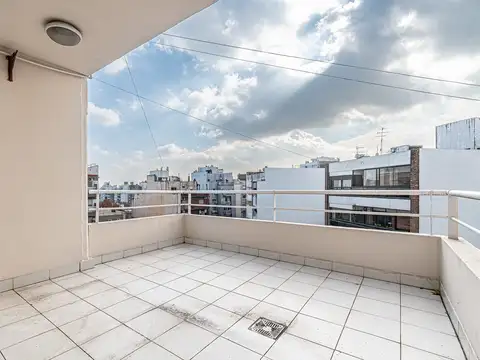 VENTA Imponente Dúplex 4 Ambientes, Balcón Terraza, Cochera Fija Cubierta en Palermo